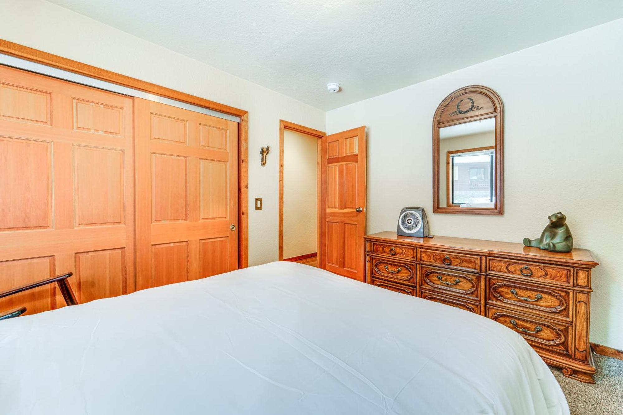 Family-Friendly Truckee Cabin In Tahoe Donner! Exterior photo